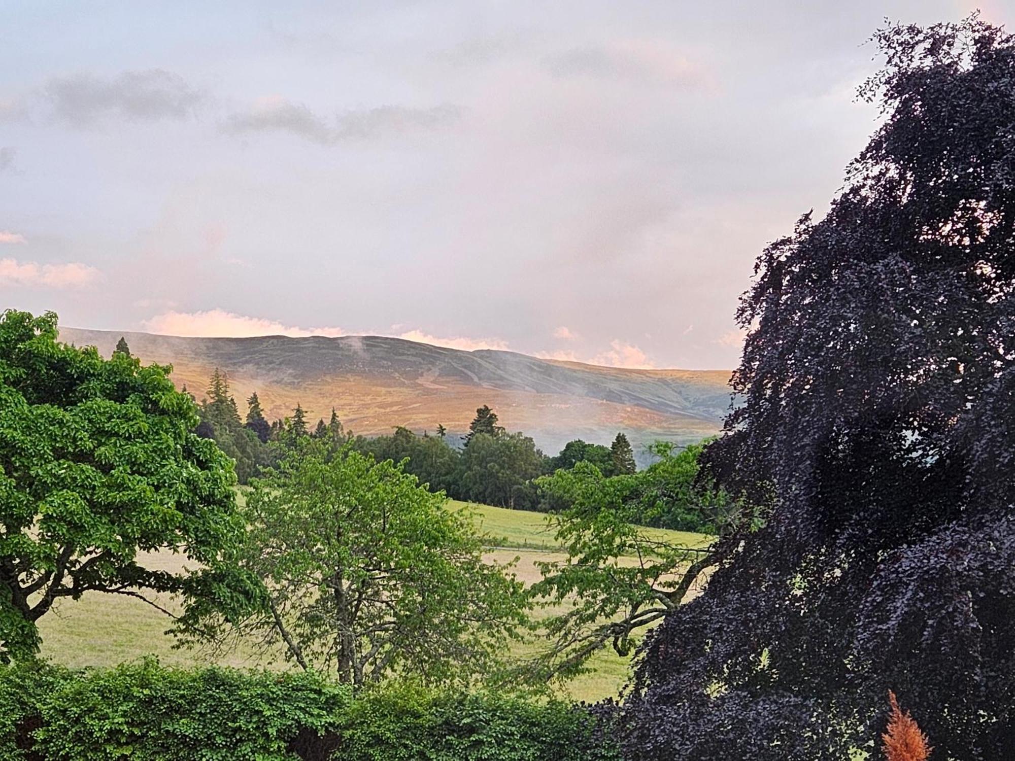 Bed and Breakfast Craggan Ballater Exterior foto